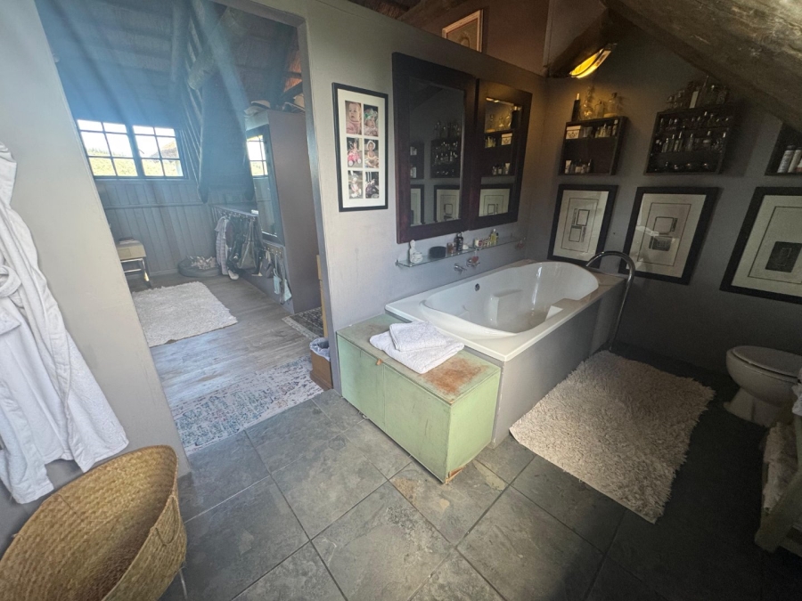 6 Bedroom Property for Sale in Sedgefield Rural Western Cape